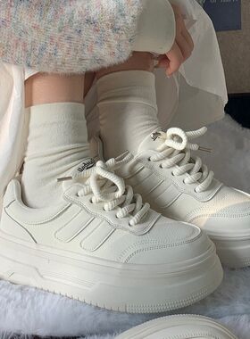 田九九的好物小白鞋女春季新款百搭圆头轻便运动鞋厚底增高休闲鞋