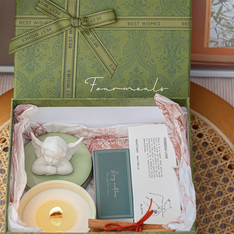 《青提软糖》高级感香薰多肉葡萄伴手礼蜡烛礼盒小众高级实用送礼