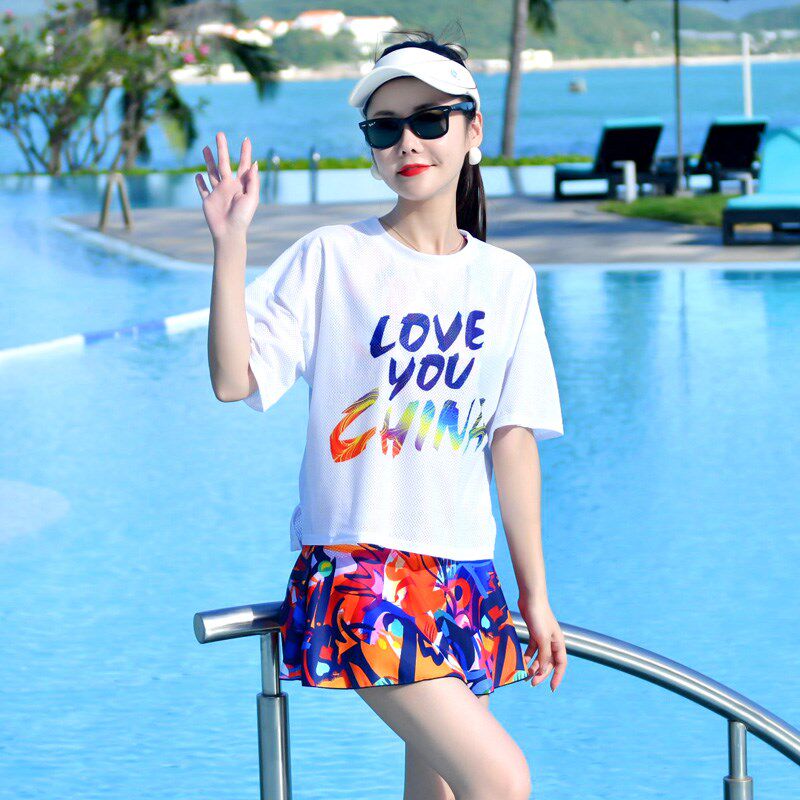 游泳衣女士海边度假裙式分体三件套微胖女孩遮肚遮肉保守2024新款