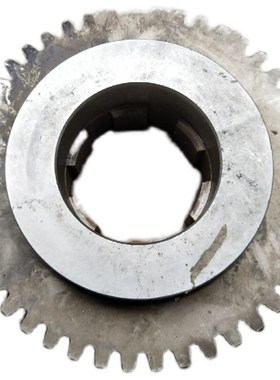 齐齐哈尔C5225立车拨叉齿轮20207变速箱齿轮Z60内孔120键24厚度85