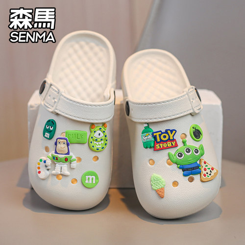 森马洞洞鞋舒适耐磨防滑一体式