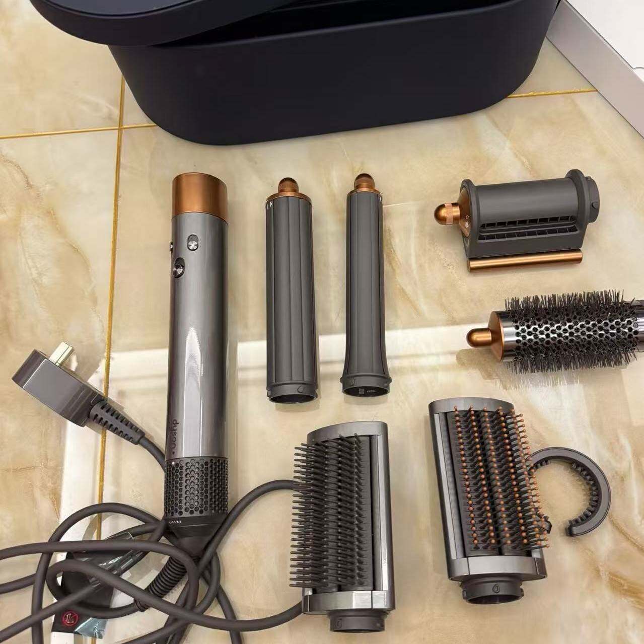 华强北源头工厂HS05卷发棒超大风力居家旅行负离子卷发直发吹