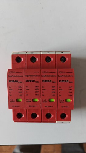 DM40