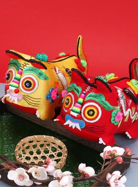 纯手工缝制五毒布老虎结婚新生儿小老虎枕头红色虎头枕民间工艺品