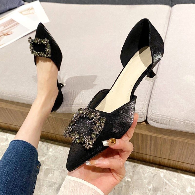缎面黑色高跟鞋女夏2024新款法式尖头中空水钻5cm职业细跟单鞋女,女鞋,浅口单鞋,淘宝优惠券,粉丝福利购,淘宝优惠卷