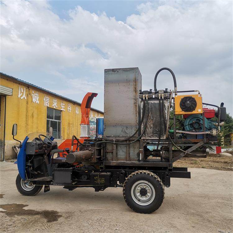 玉米秸秆捡拾打包机 牛羊饲料套袋打包机 内蒙农作物秸秆压块机