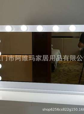 梳妆镜insled化妆镜带灯泡镜子宿舍台式智能补光桌面调光补光镜