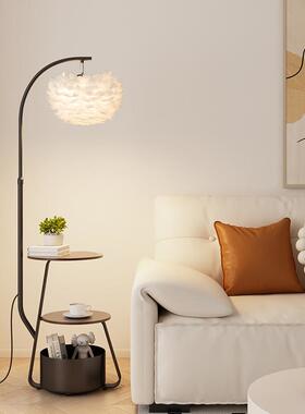 奶油风客厅落地灯沙发边置物架装饰氛围灯卧室床头柜一体立式台灯