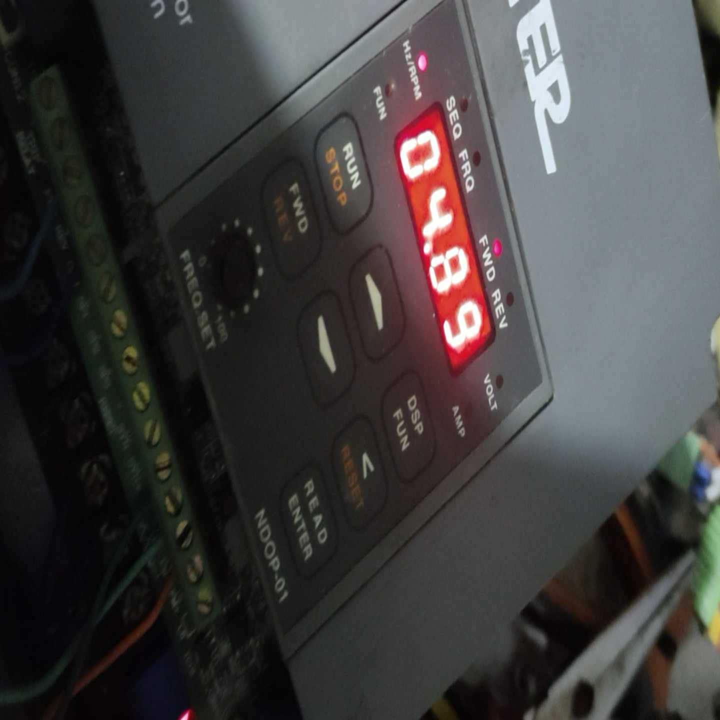 台安N2-202-M变频器220v1.5kw（零零电子）