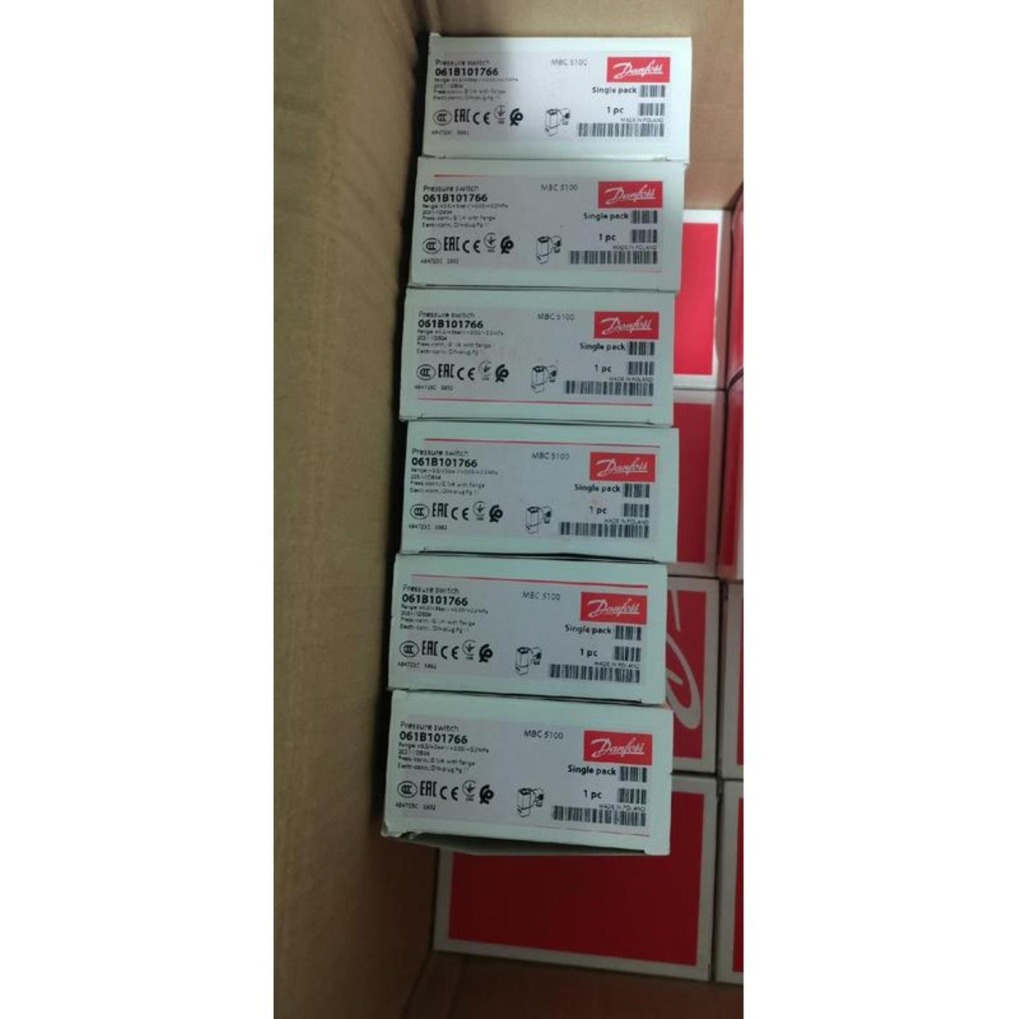 （议价)061B101766  丹佛斯压力开关 6个  05-3b