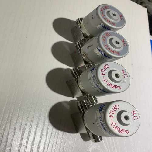 TK-FUJIKIN隔膜阀316L10K1/4NC--议价商品