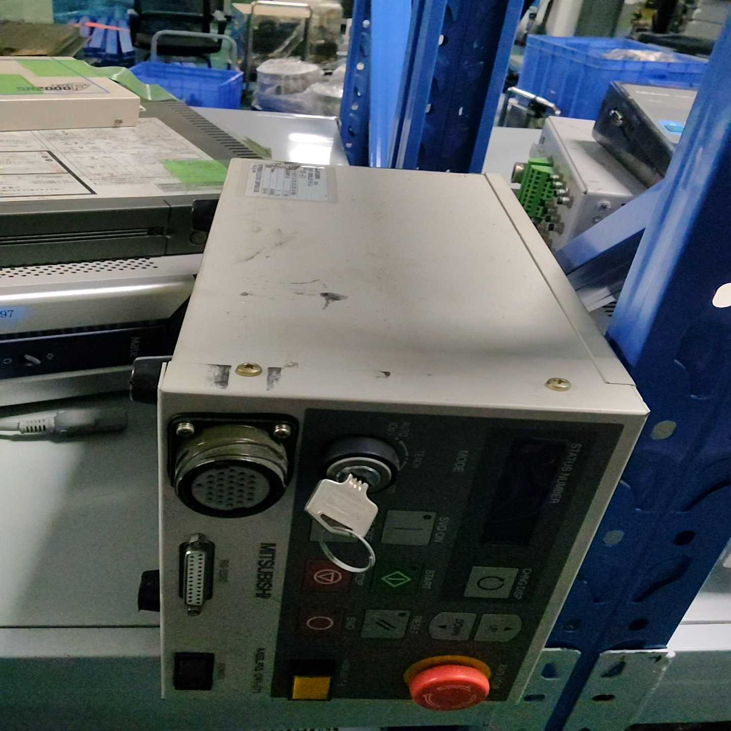 三菱机器人控制器CR1-571，--议价商品