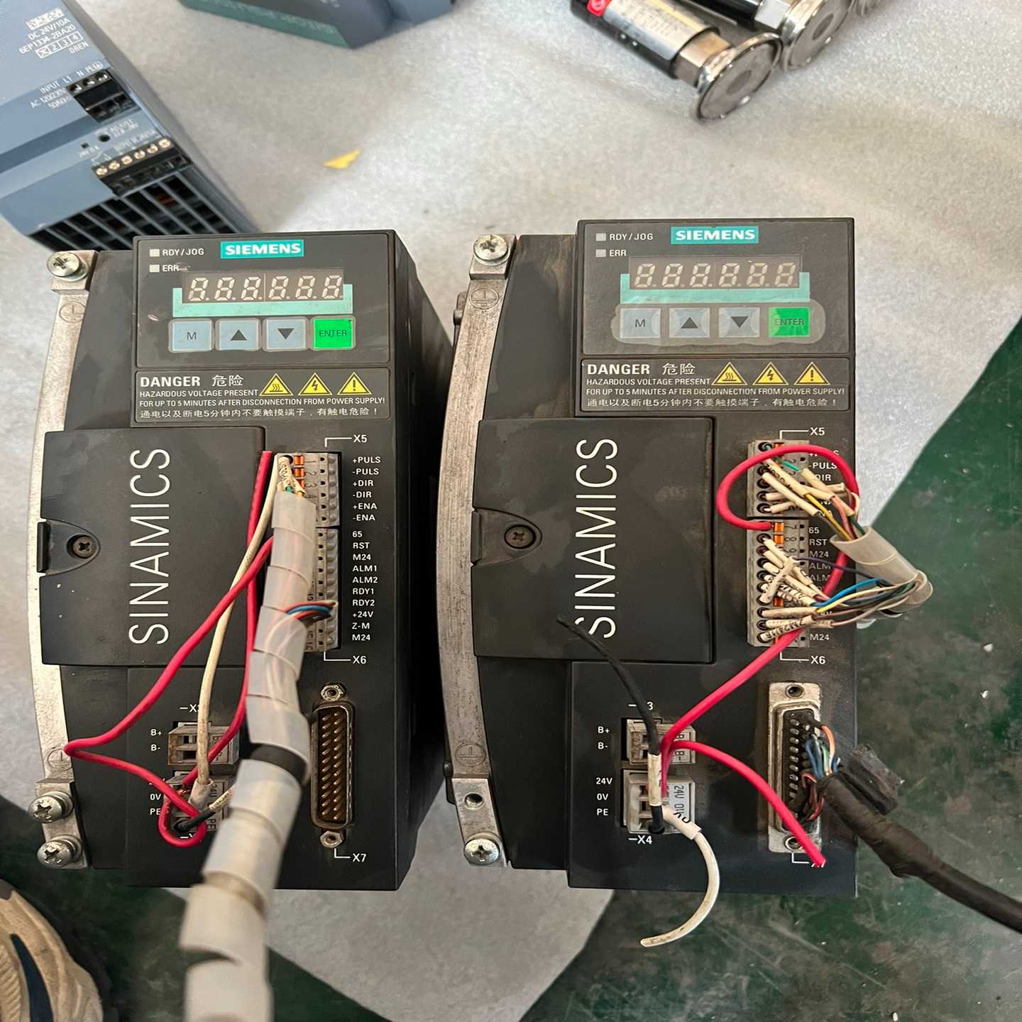 SIEMENS西门子驱动器6SL3210-5CC14-0UA-议价