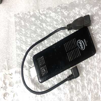 z3735f电脑棒主机，2G内存，32G固态硬盘一个32T--议价商品