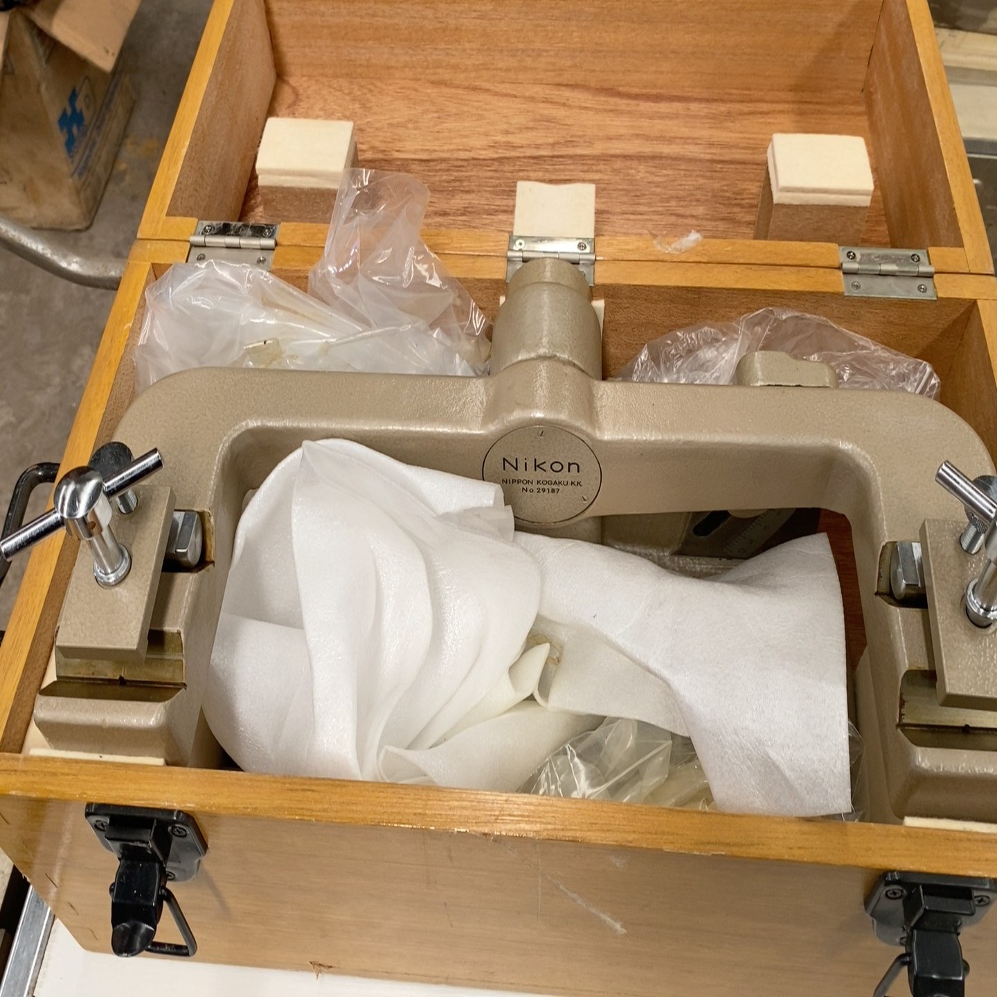 【请询价】全新Nikon日本制造望远镜原装正品一直闲置没用过包装