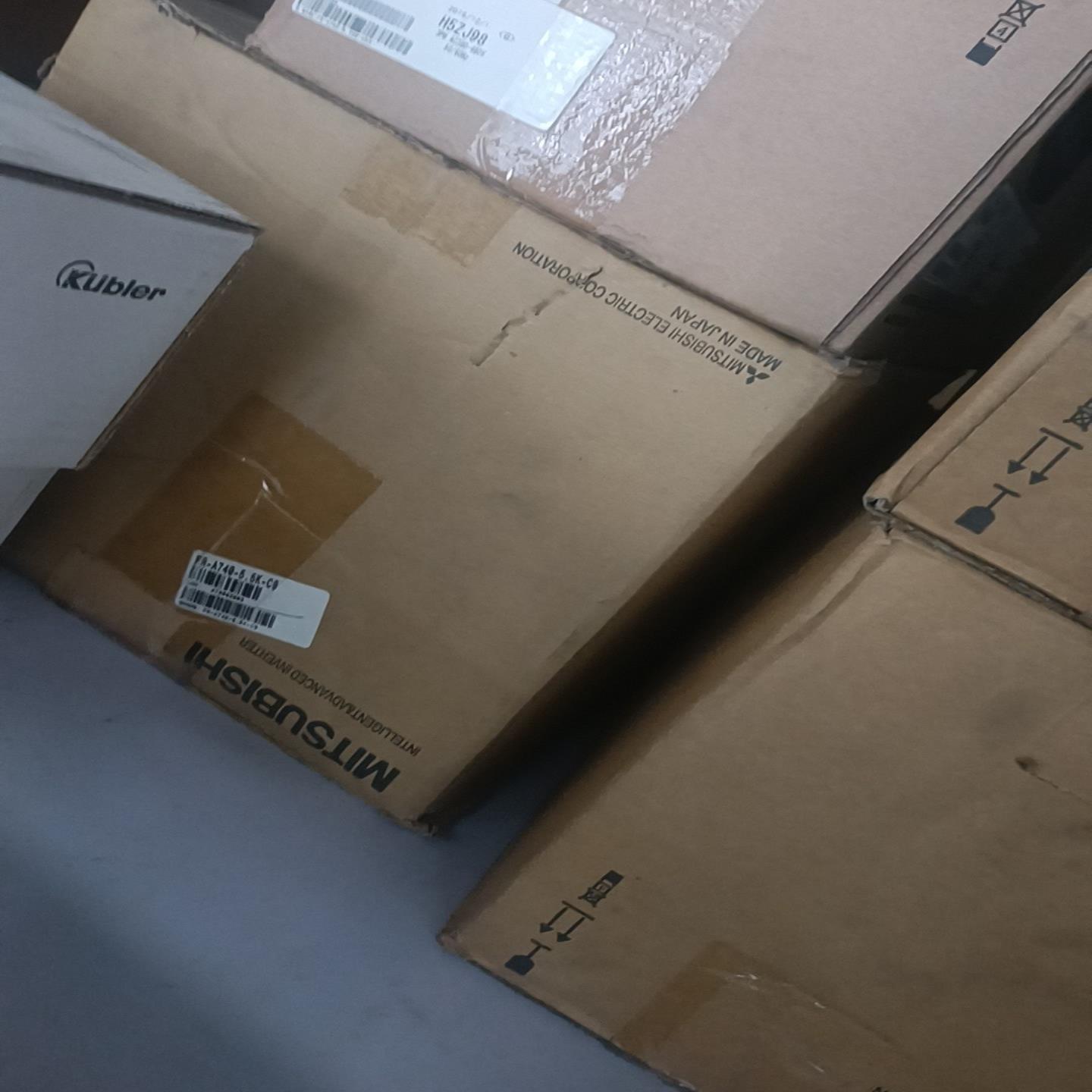 三菱变频器C9系列FR-A740-5.5K-C9 ，（得多机械）
