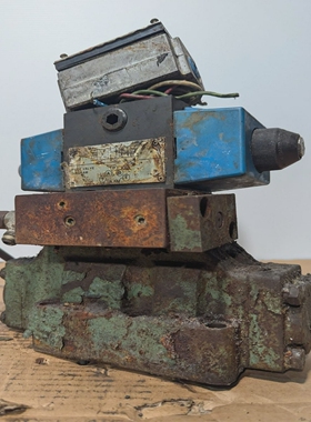 VickersDG5S-8-2C-2-T-M-FW-B5-30定向阀