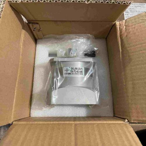 SXL090-20-P2台湾神力全新行星减速机输出轴22{议价}