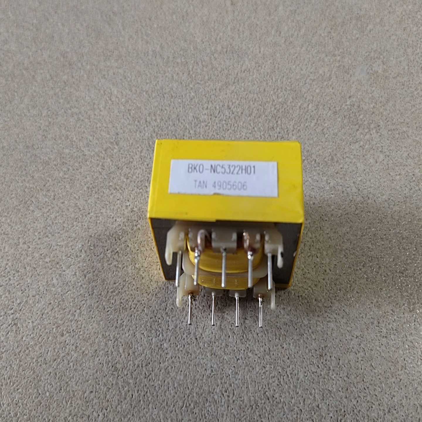 驱动器里面使用的变压器，BKO-NC5322H01，代用~询价