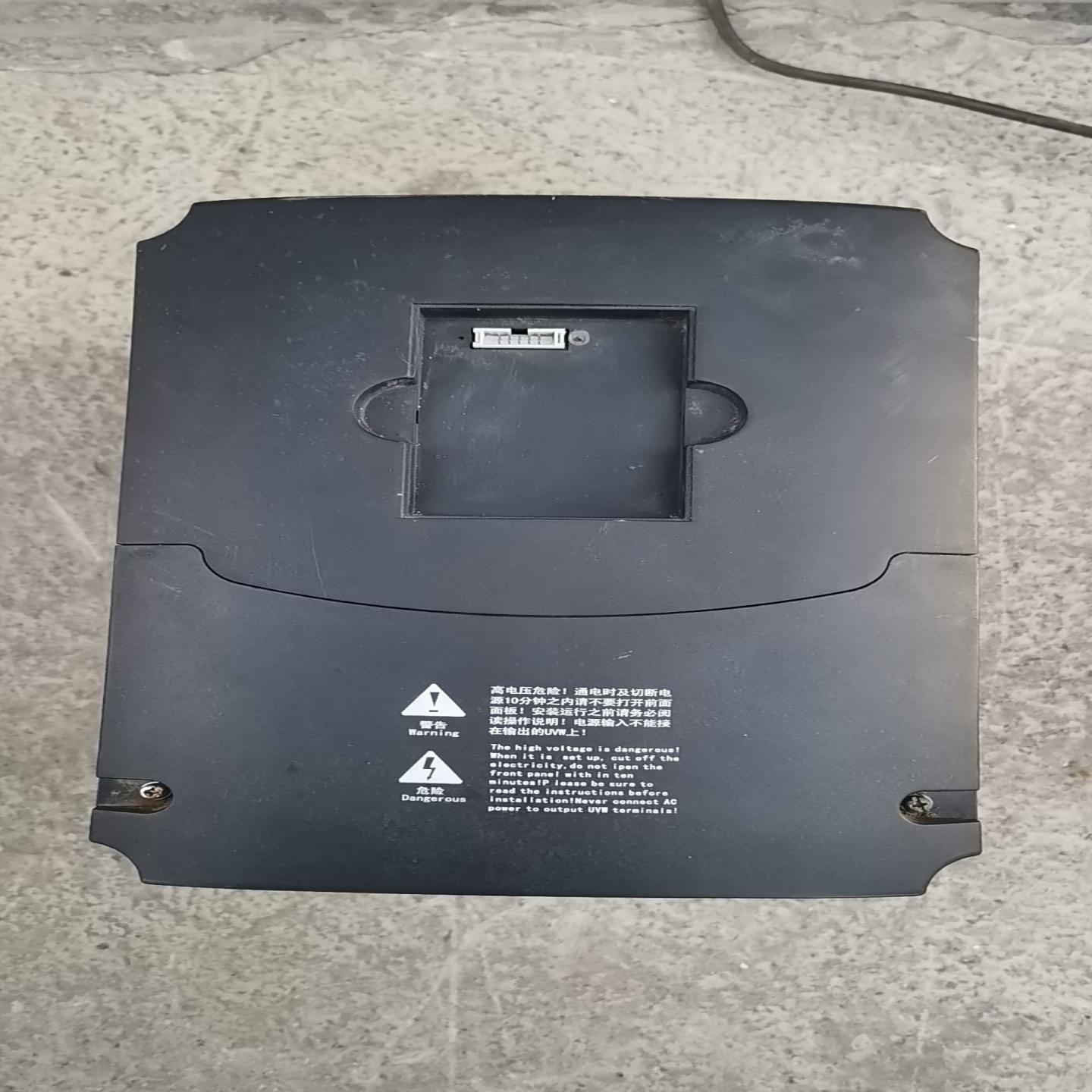 JR6000-011G/15P-4-1030 佳乐变频器 3（佳毅工控）