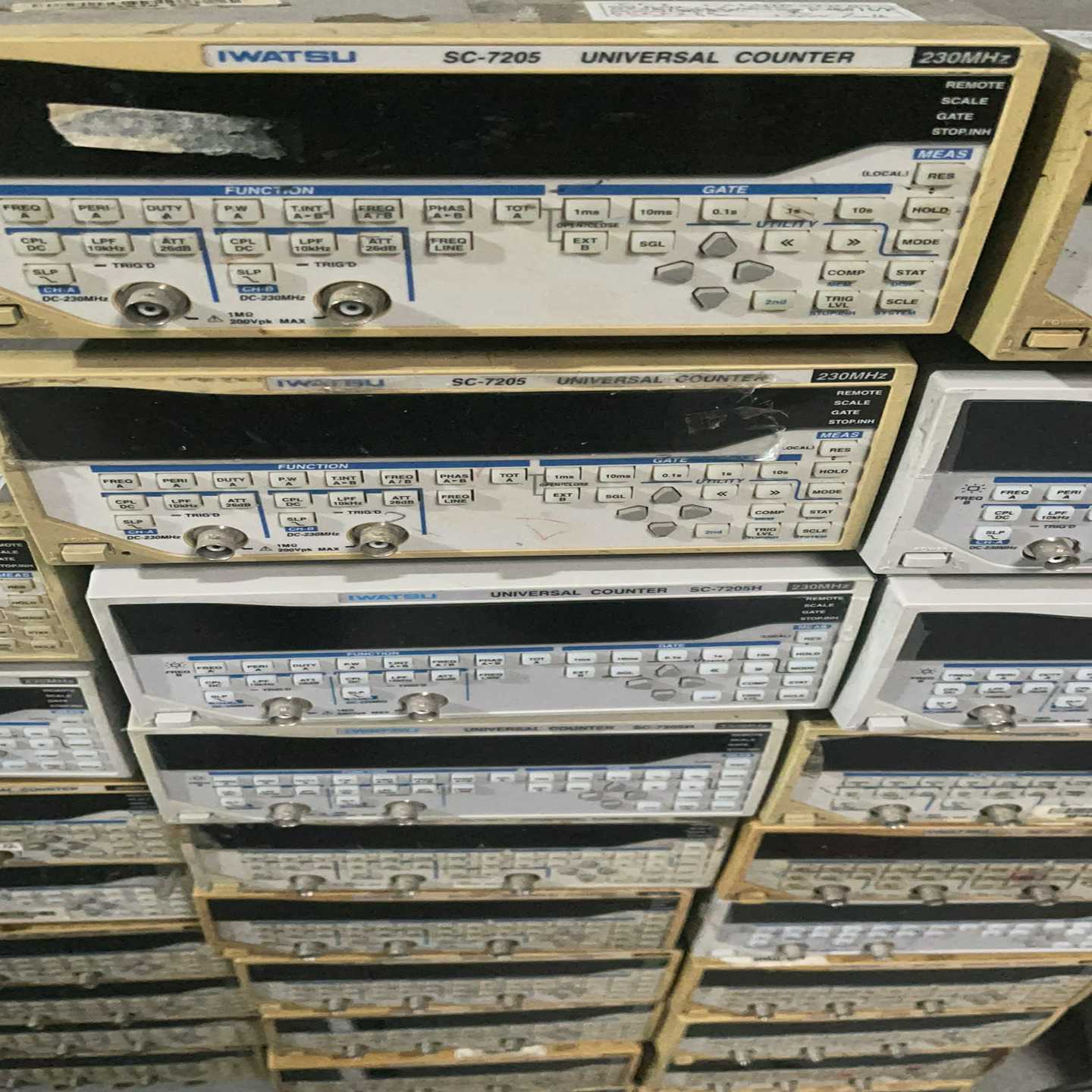 日本岩崎SC-7205频率计简单测试了下是好的,打包出,--议价商品