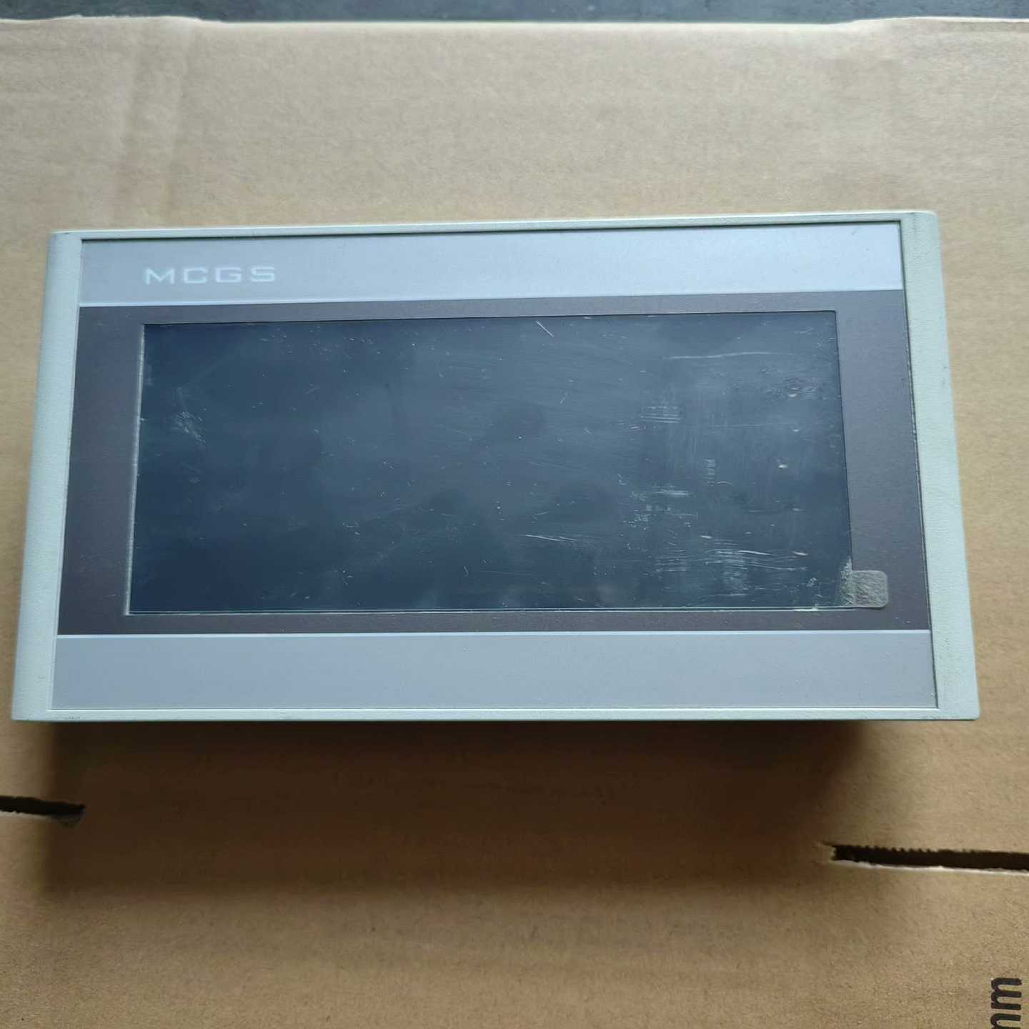 【议价】昆仑通泰触摸屏tpc7012ew，，成色新适用