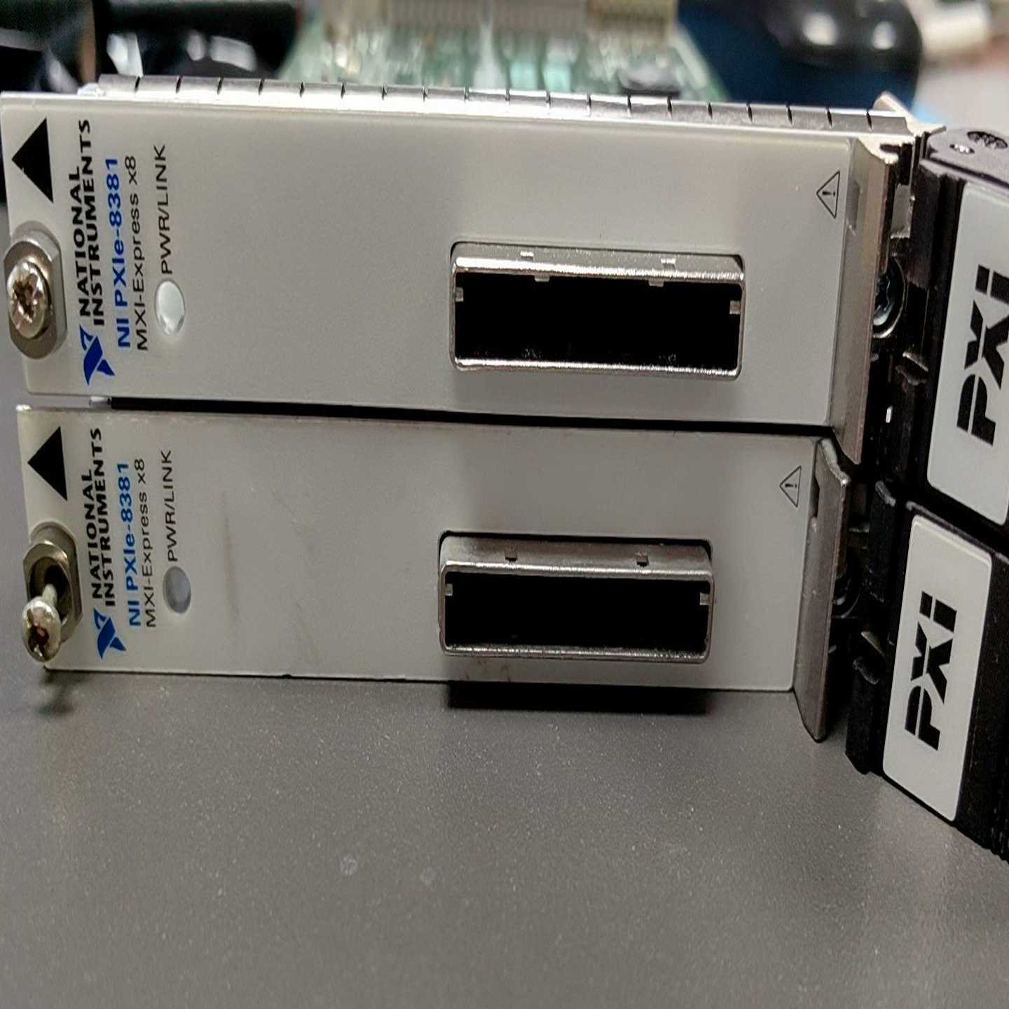 NIPCIE-8381PXIE-8381线，议价出售！