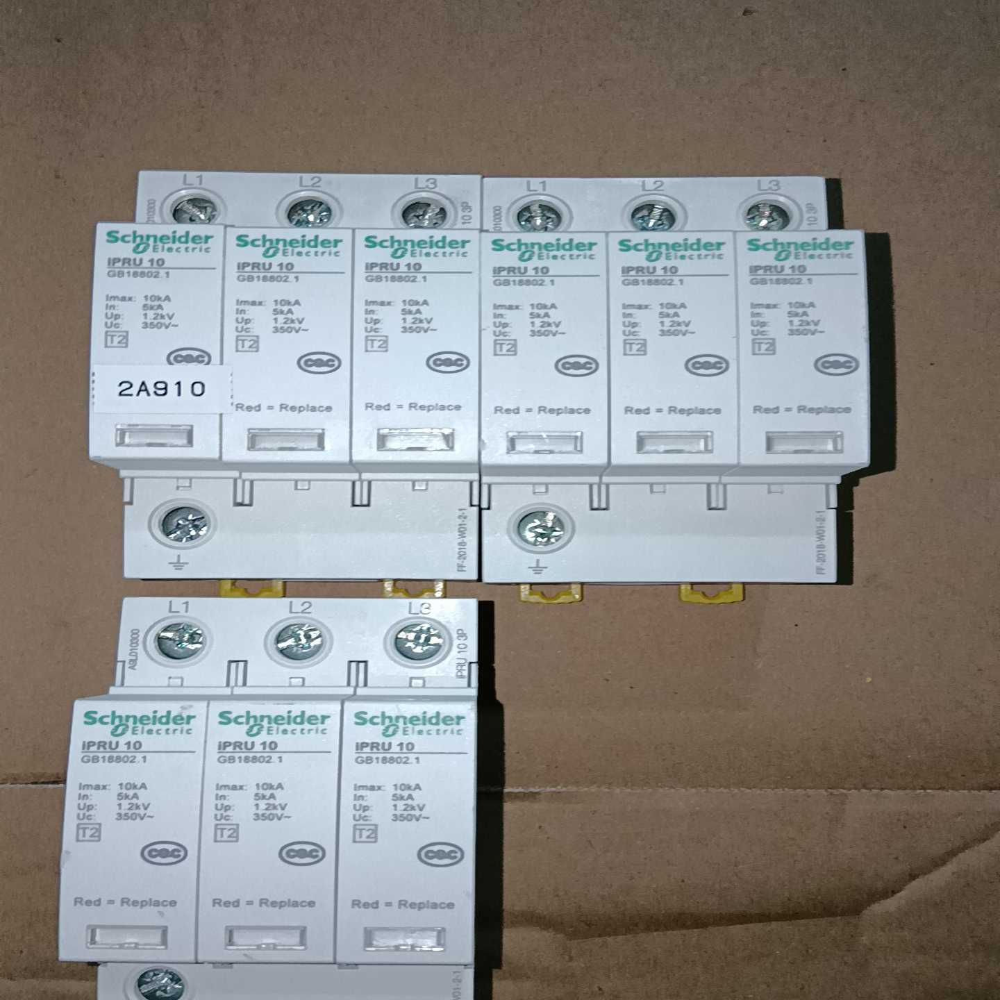 拆机施耐德浪涌保护器iPRU103P10KV--议价商品