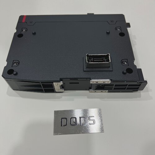 溢价-KEYENCE基恩士光源控制器CADC60E正