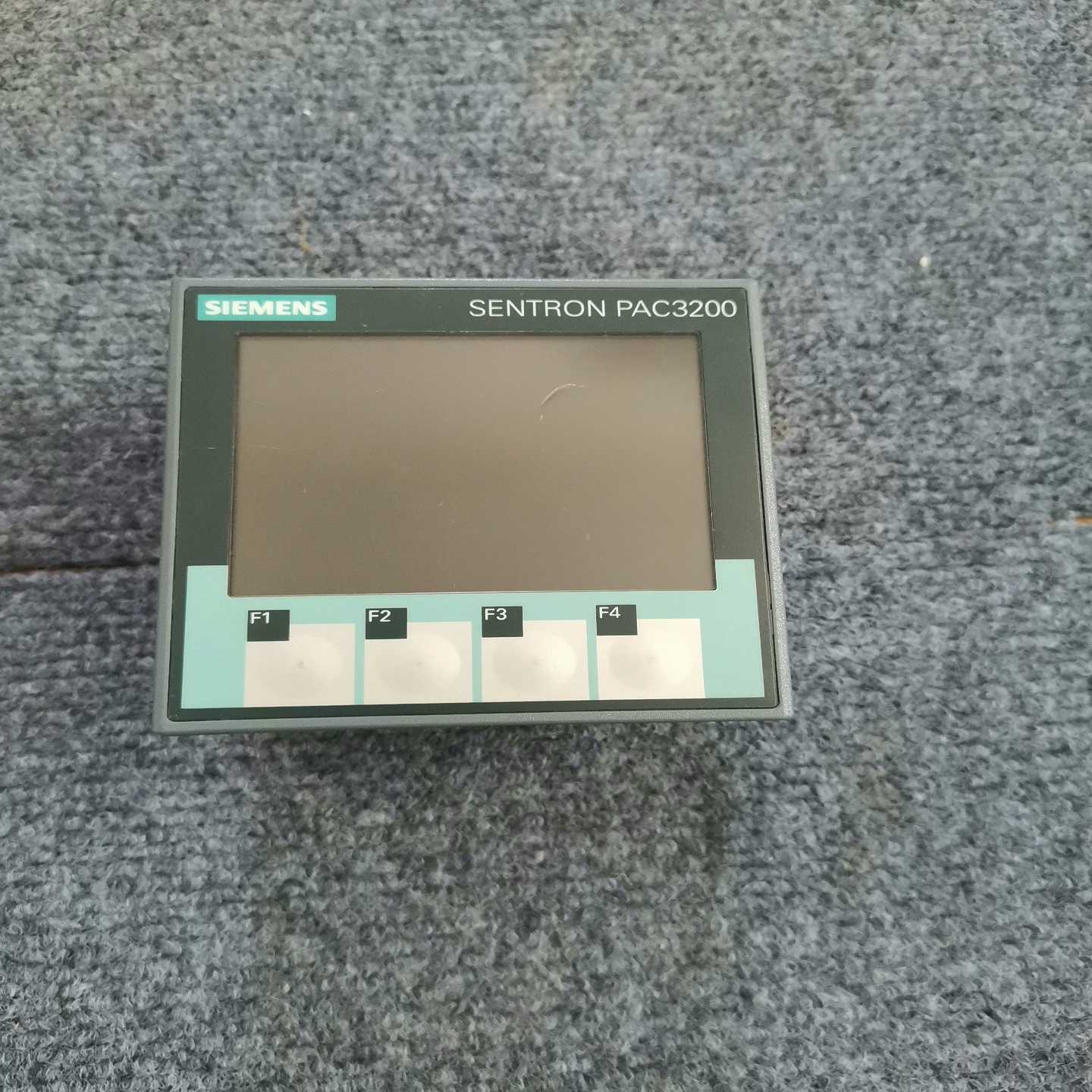 7KM2111-1BA00-3AA0显示器，成色如询价