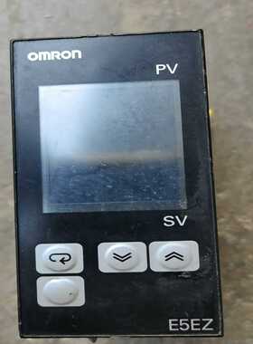 温控E5EZ-Q3T，一只，成色见图实物，一只180~询价