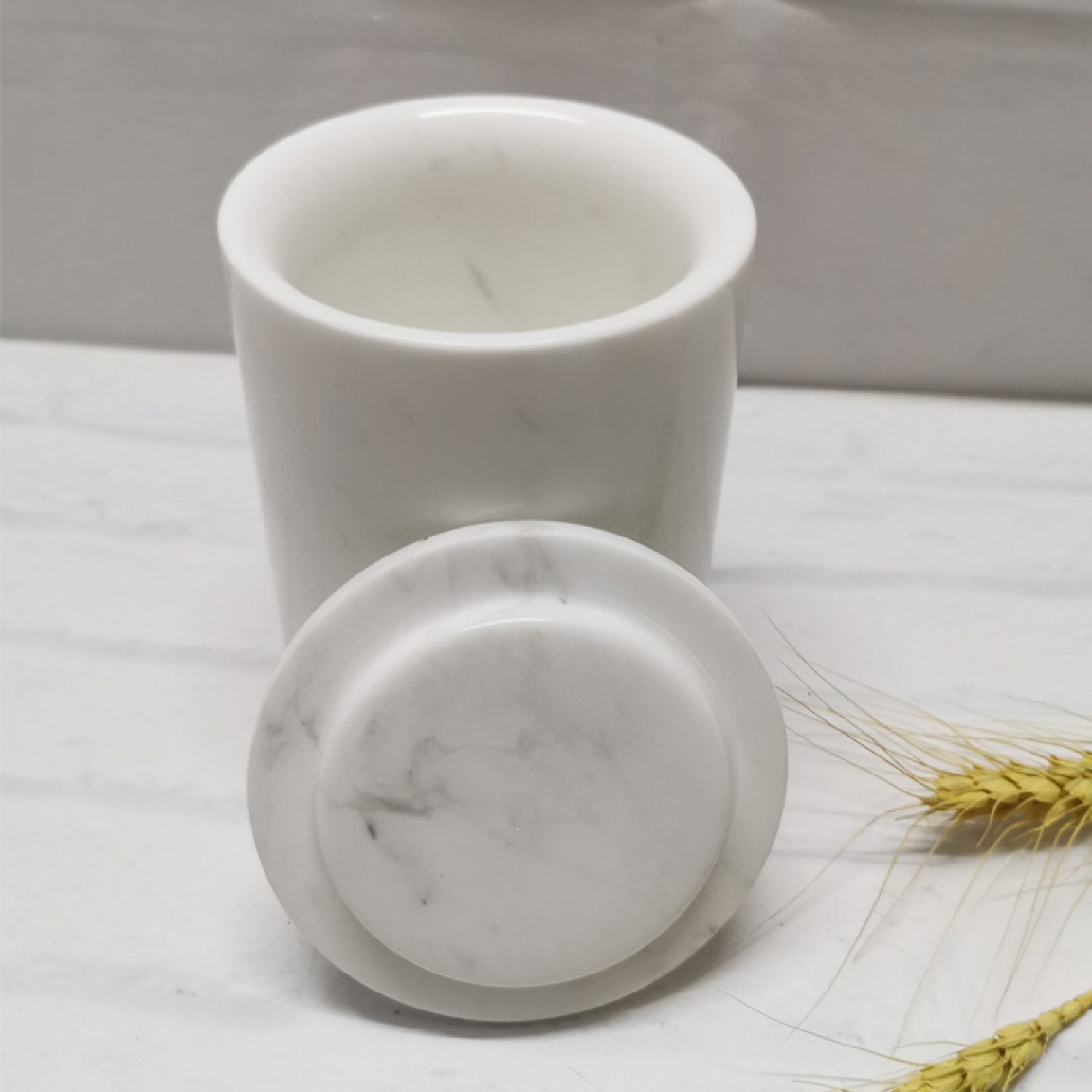 大理石蜡烛杯万圣节蜡烛台云浮市石材玉石笔筒米黄洞口杯一件代发