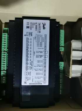 AK-PC520084B8012丹佛斯机组控制器5询价