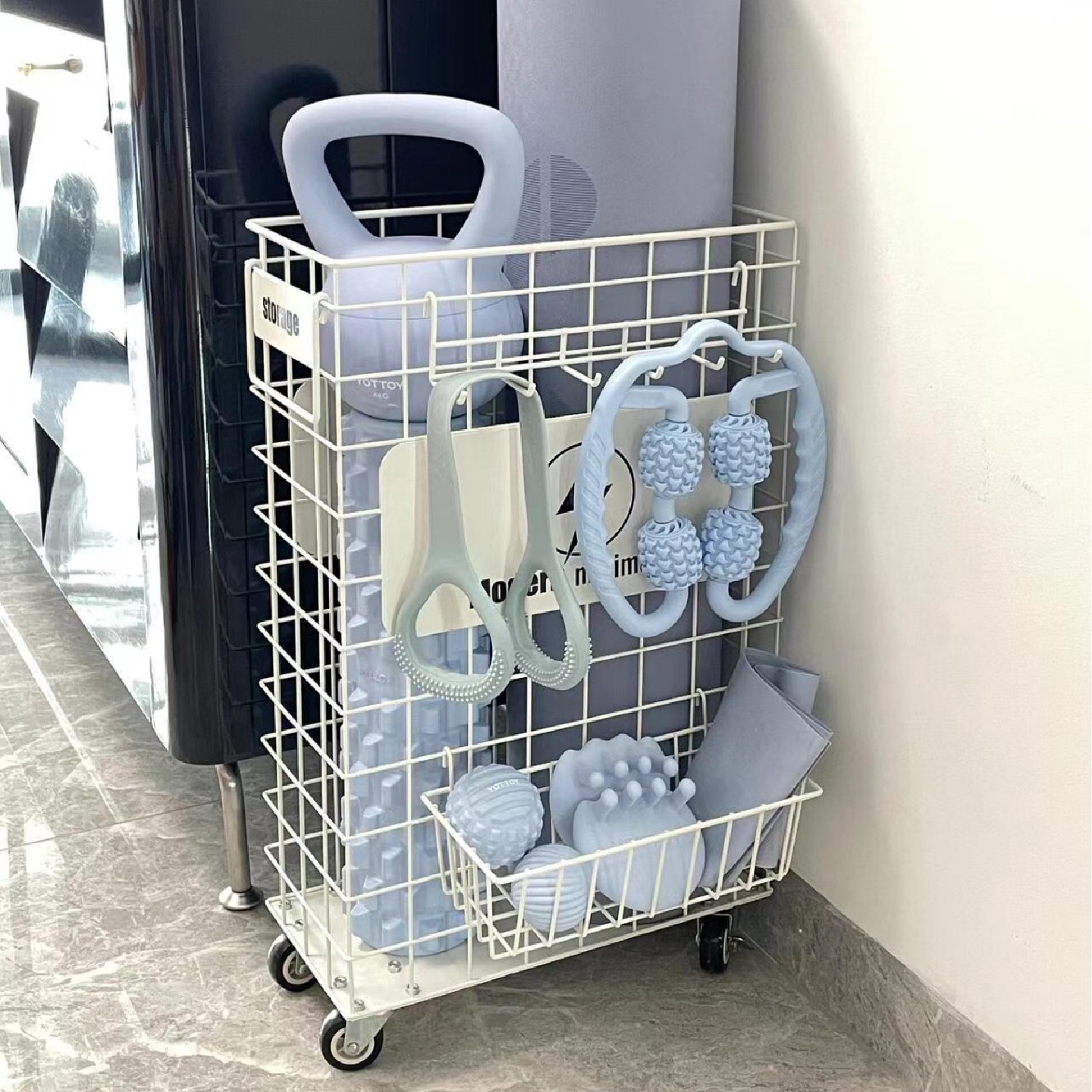 瑜伽垫收纳筐健身工具运动器材放置物架子大号箱神器家用球类收纳