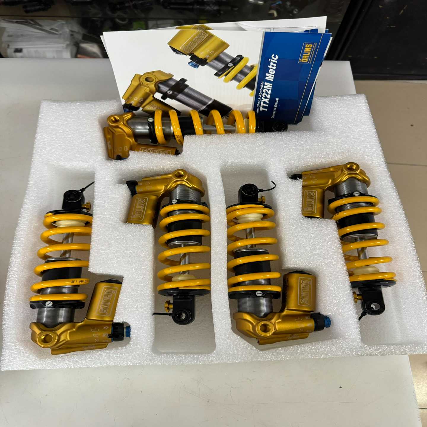 奥林斯ohlins欧老师ttx22m弹簧后胆185--议价商品