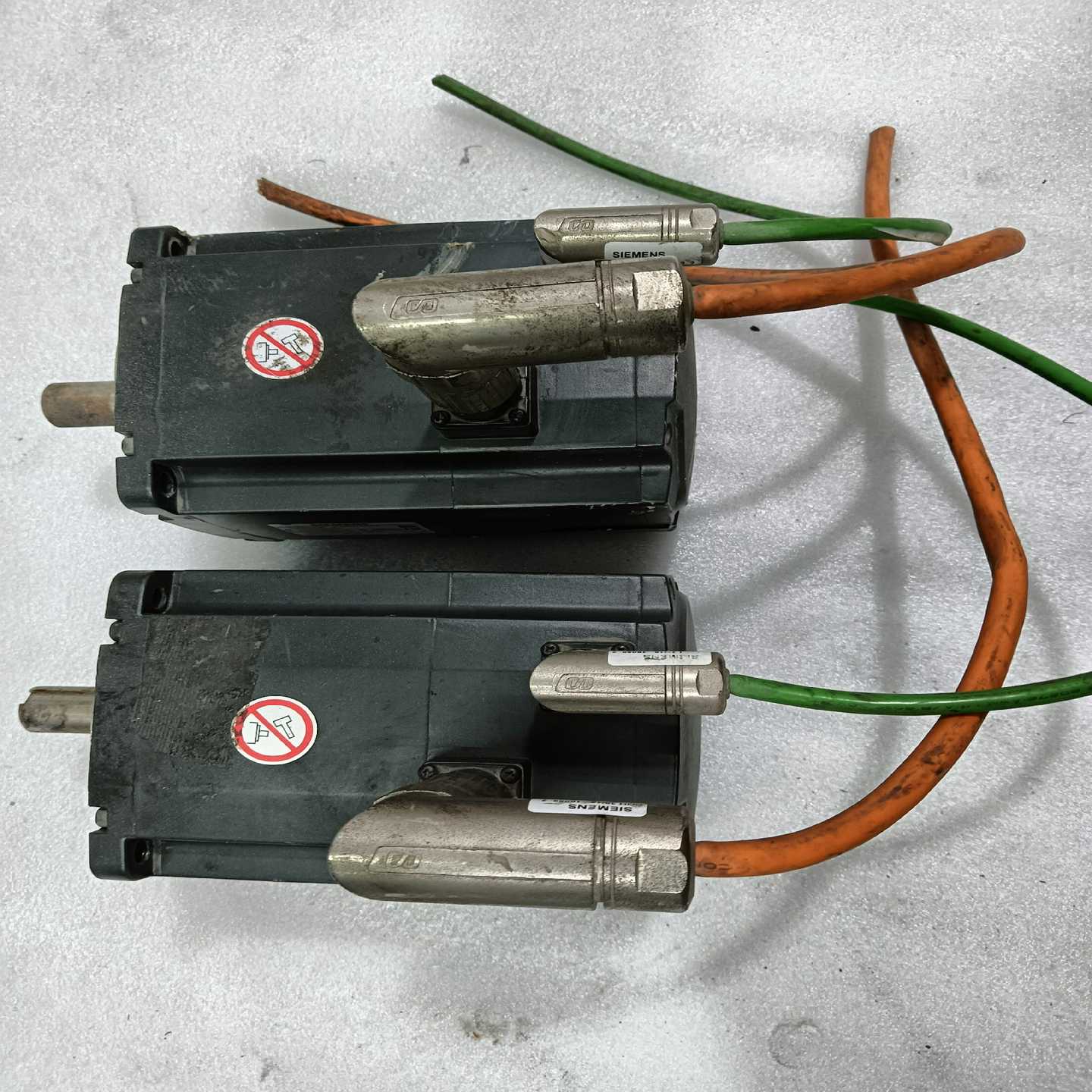 1FL6064-1AC61-0AA1西门子V90伺服电机原--议价商品