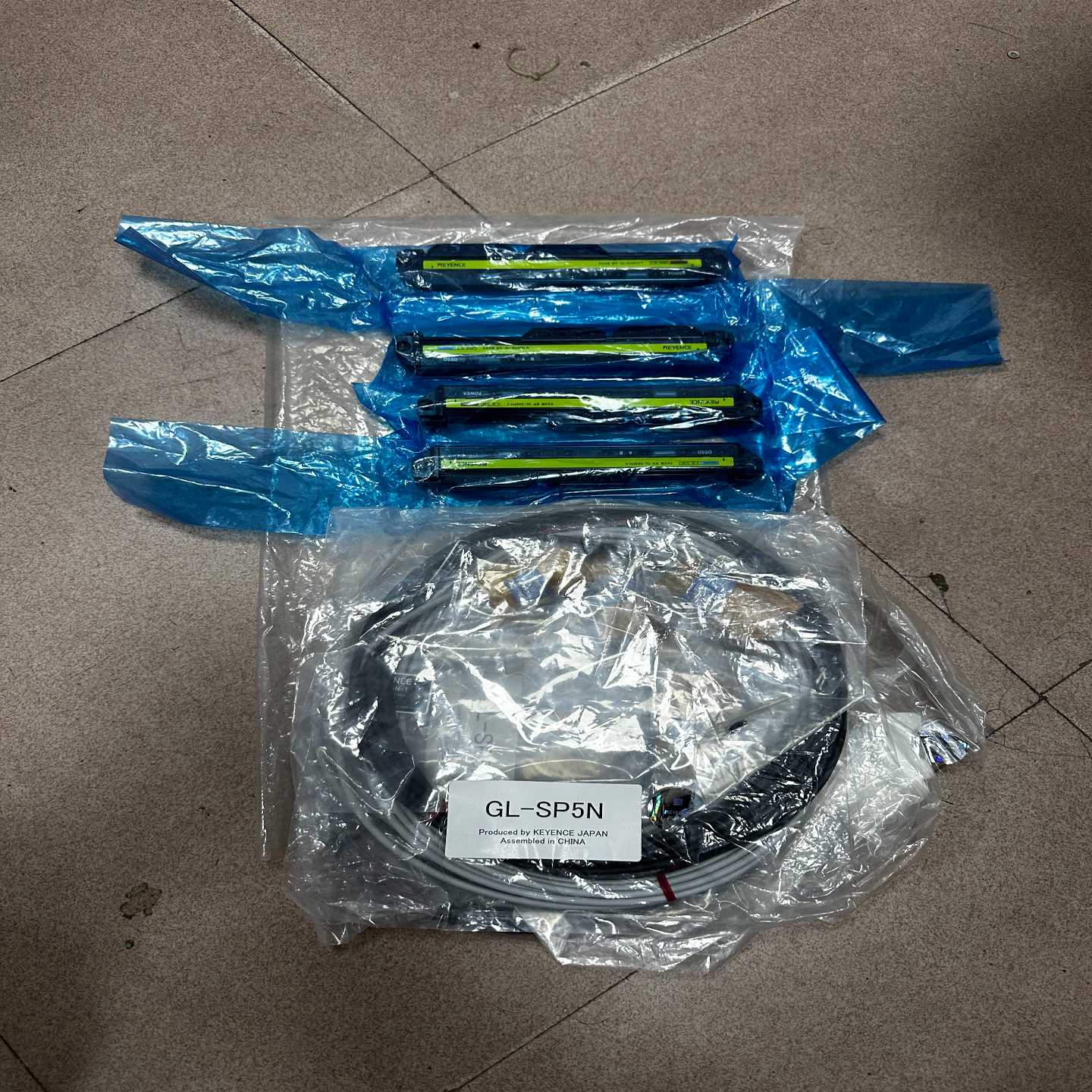 KEYENCE基恩士安全光栅GL-S08FH-R/T询价