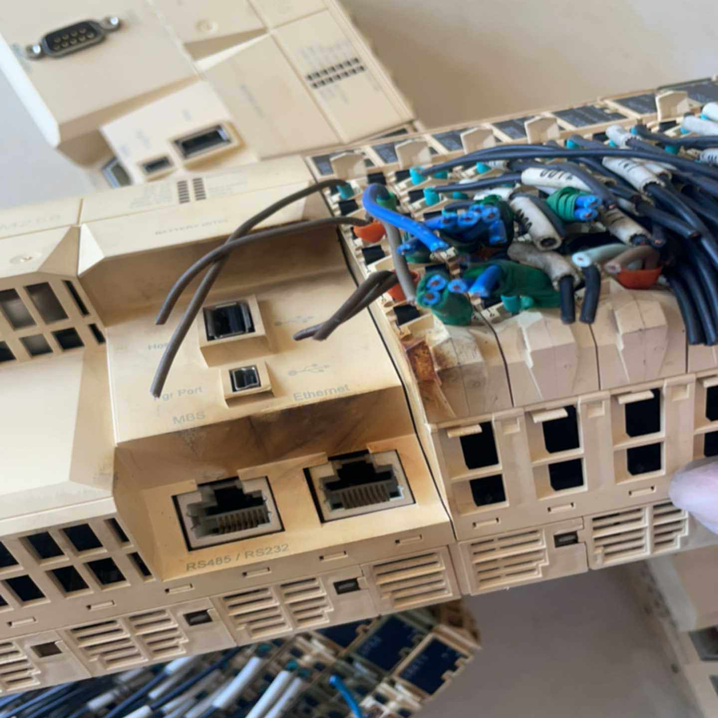 询价~施耐德PLC扩展模块TM258LF42DT/POWER/DM