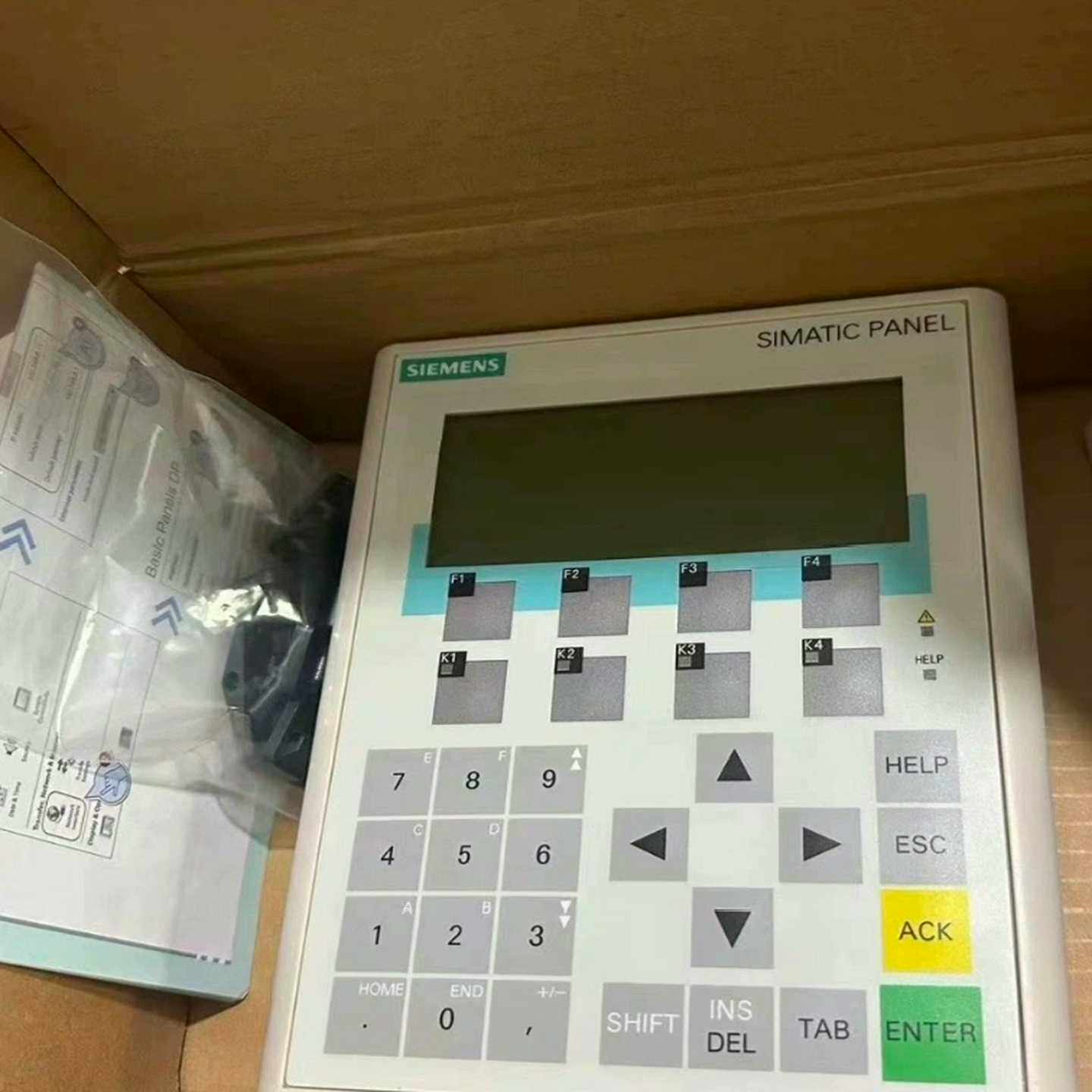 6AV6641-0CA01-0AX1西门子触摸屏--议价商品