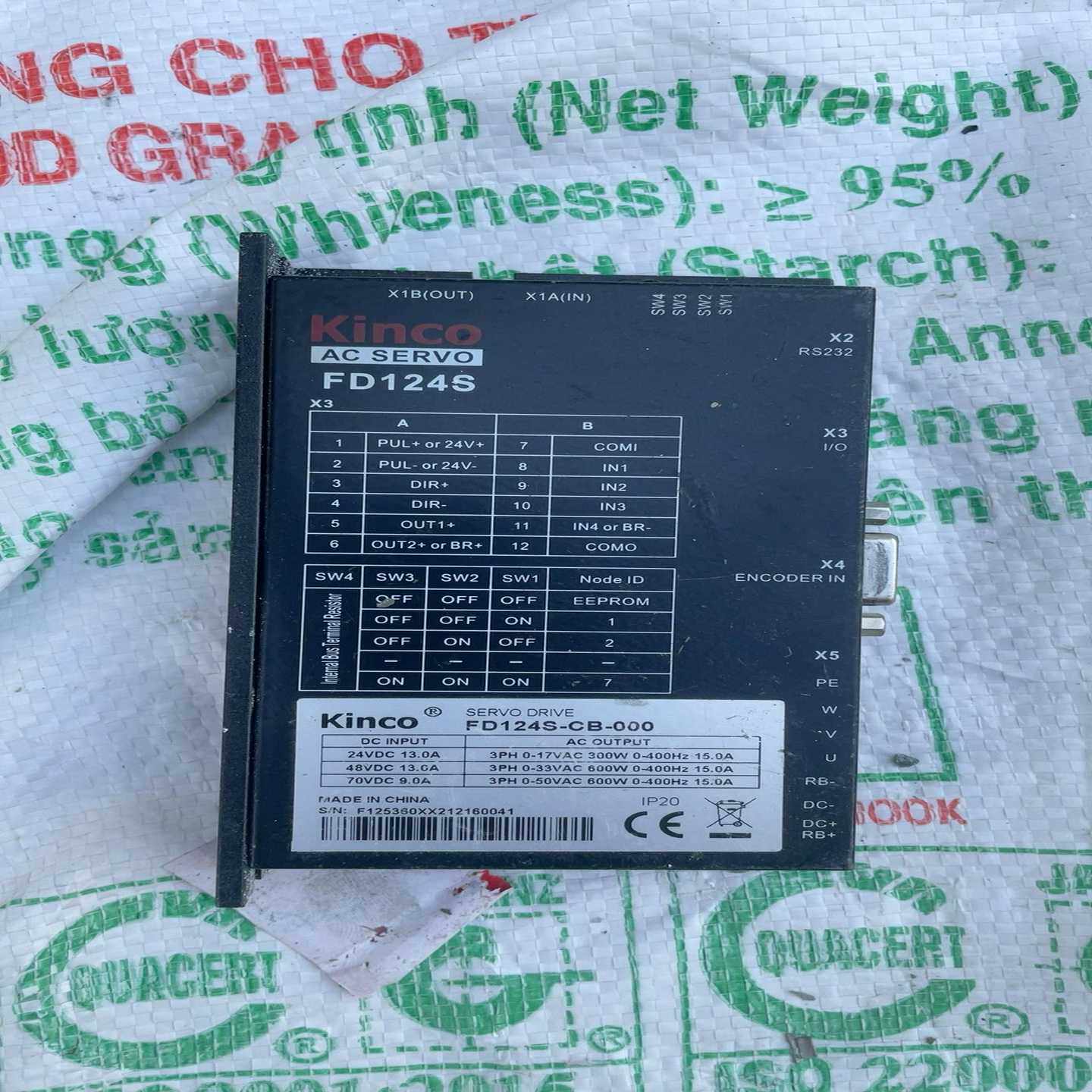 询价步科伺服驱动器FD124S-CA-000，成色漂