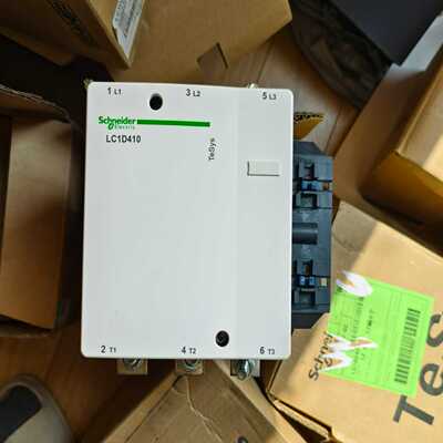 施耐德LC1D410M7C接触器，线圈220V，数量30台，--议价商品