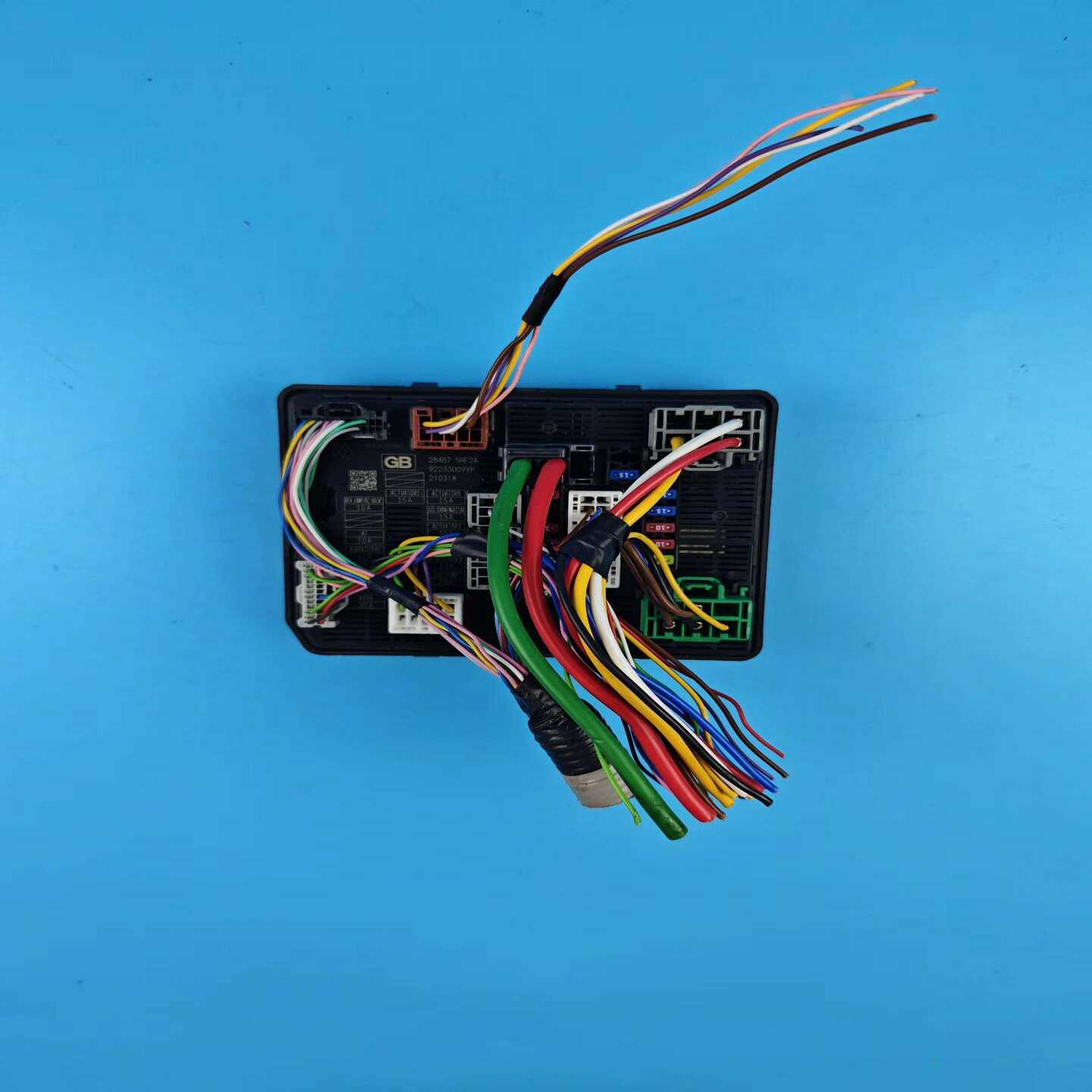 日产劲客机舱保险盒，保险丝盒，284B7-5RF2A，GB，--议价商品