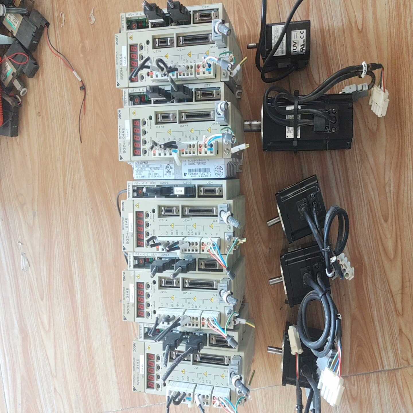 【议价】安川驱动SGDH-A3AESGMAH-04A1A21适用