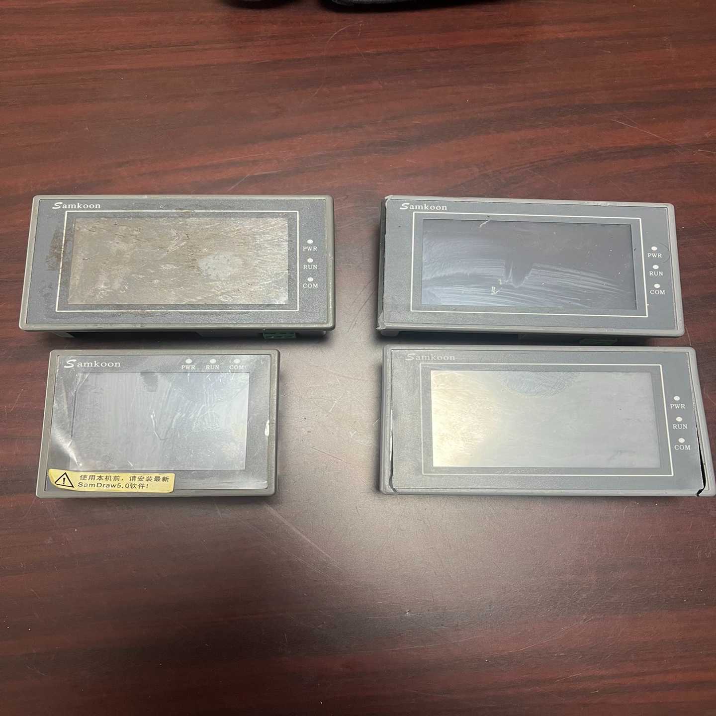 Samkoon显控触摸屏，因为成色问题所以便宜处理，小的那个