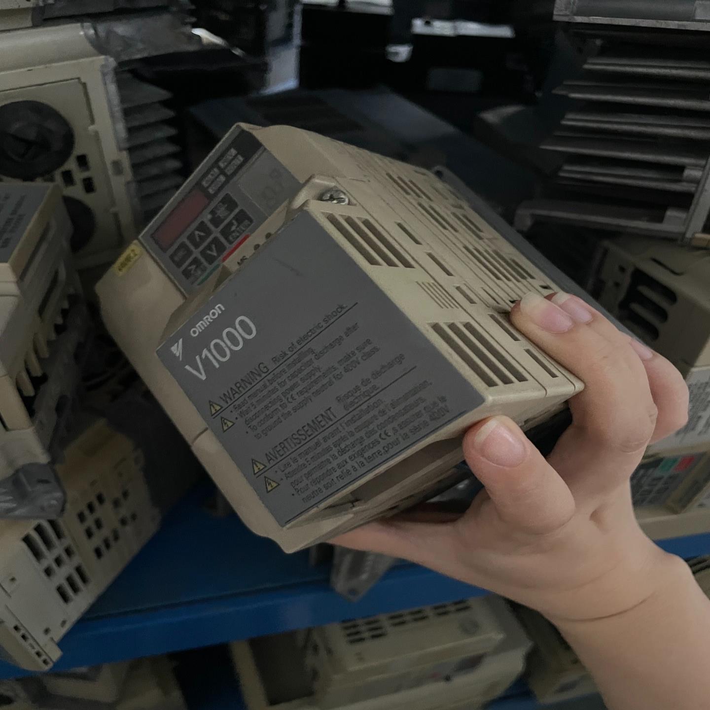 OmronV1000系列变频器VZA40P4BAA功率~议价