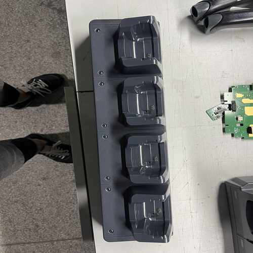 EDA61K-CB 四连充底座 ~议价