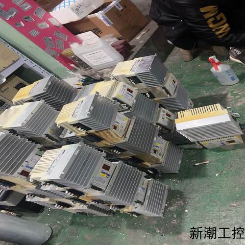 轮茨变频器 Lenze ESMD222L4TⅩA 22KW议价商品