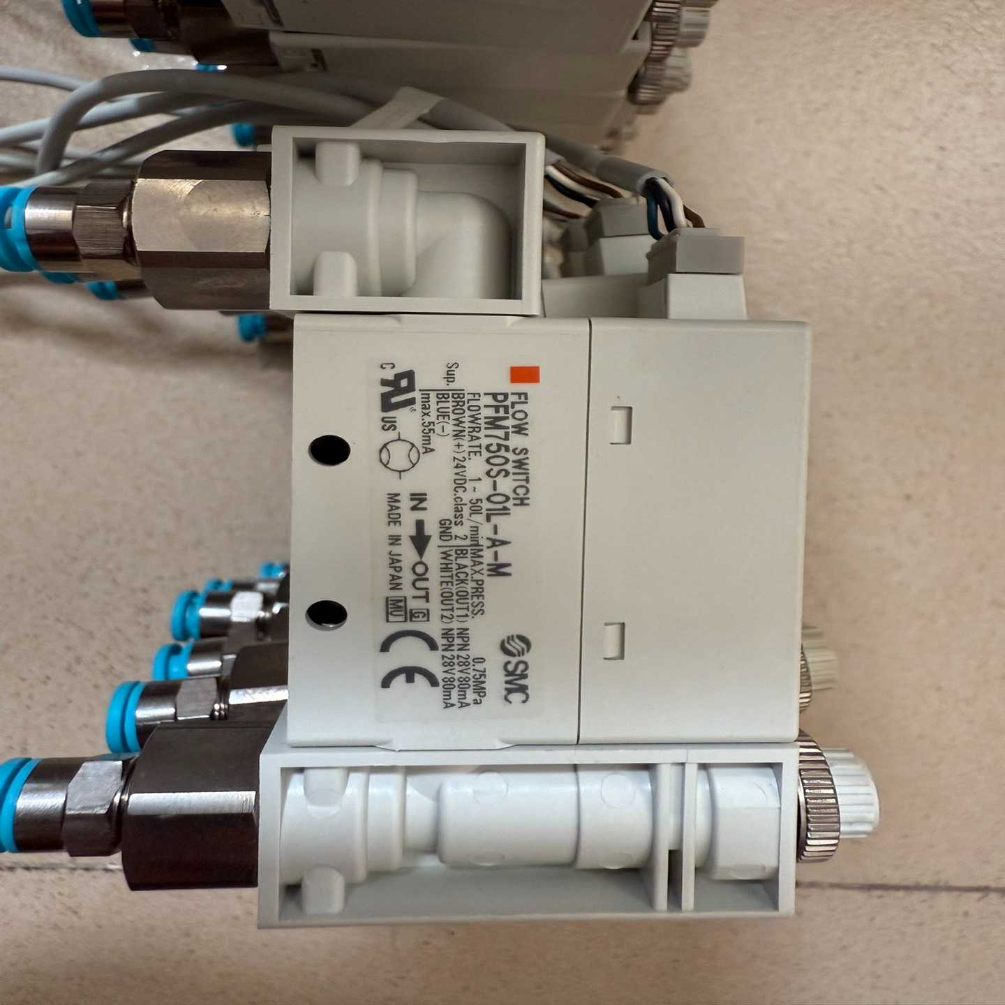 日本原装SMC流量开关PFM750S-01L-A-M，工作压--议价商品