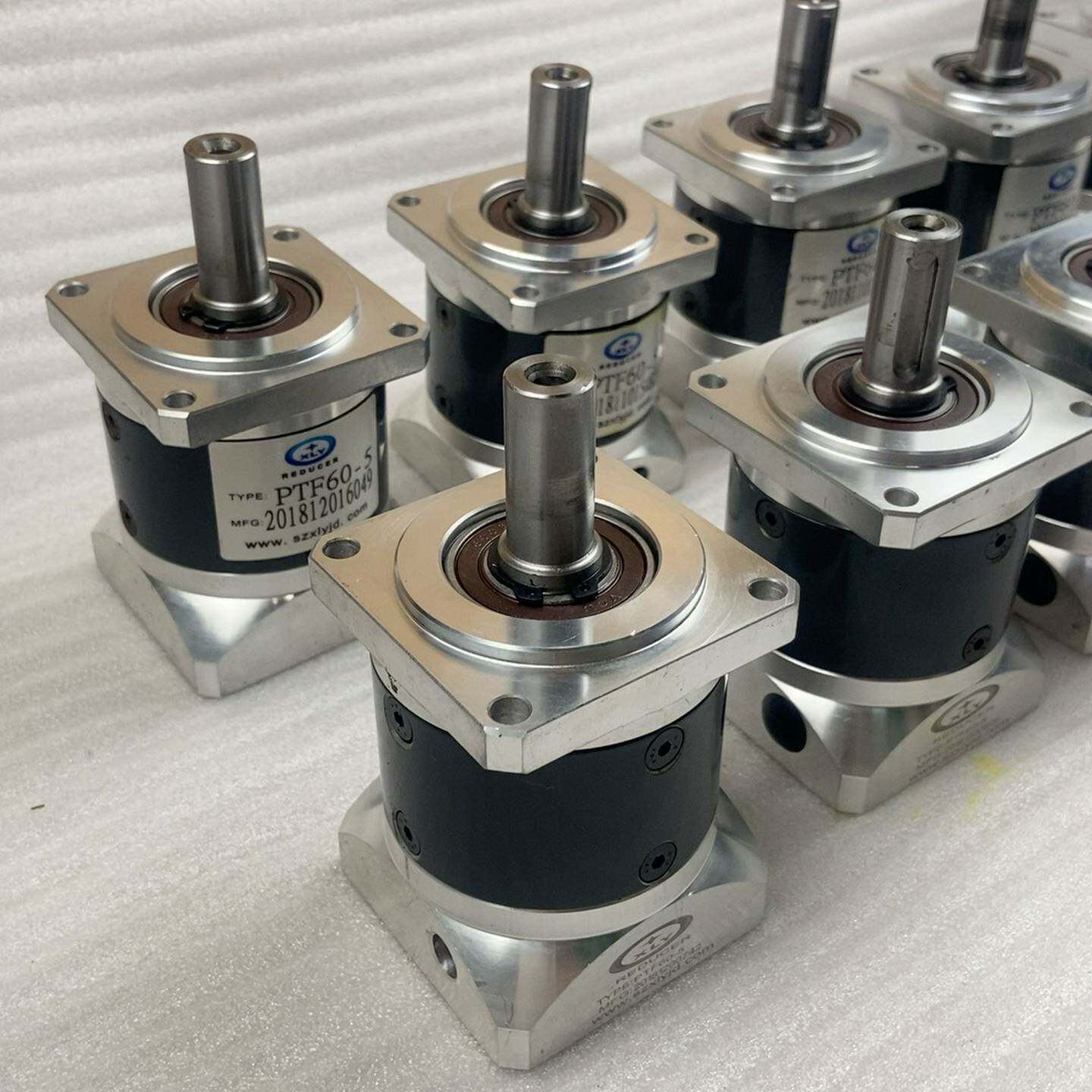 57步进行星减速机PTF60-5减速比5:1步进减速{议价}