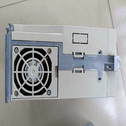 安川SGD7S-120A00B202伺服驱动器，询价